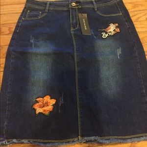 Price ⬇️ NWT Stunning Denim Skirt NowSZ: 10 only
